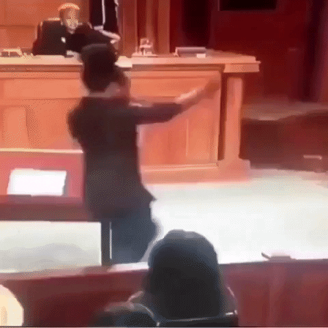 A queen voguing in court.